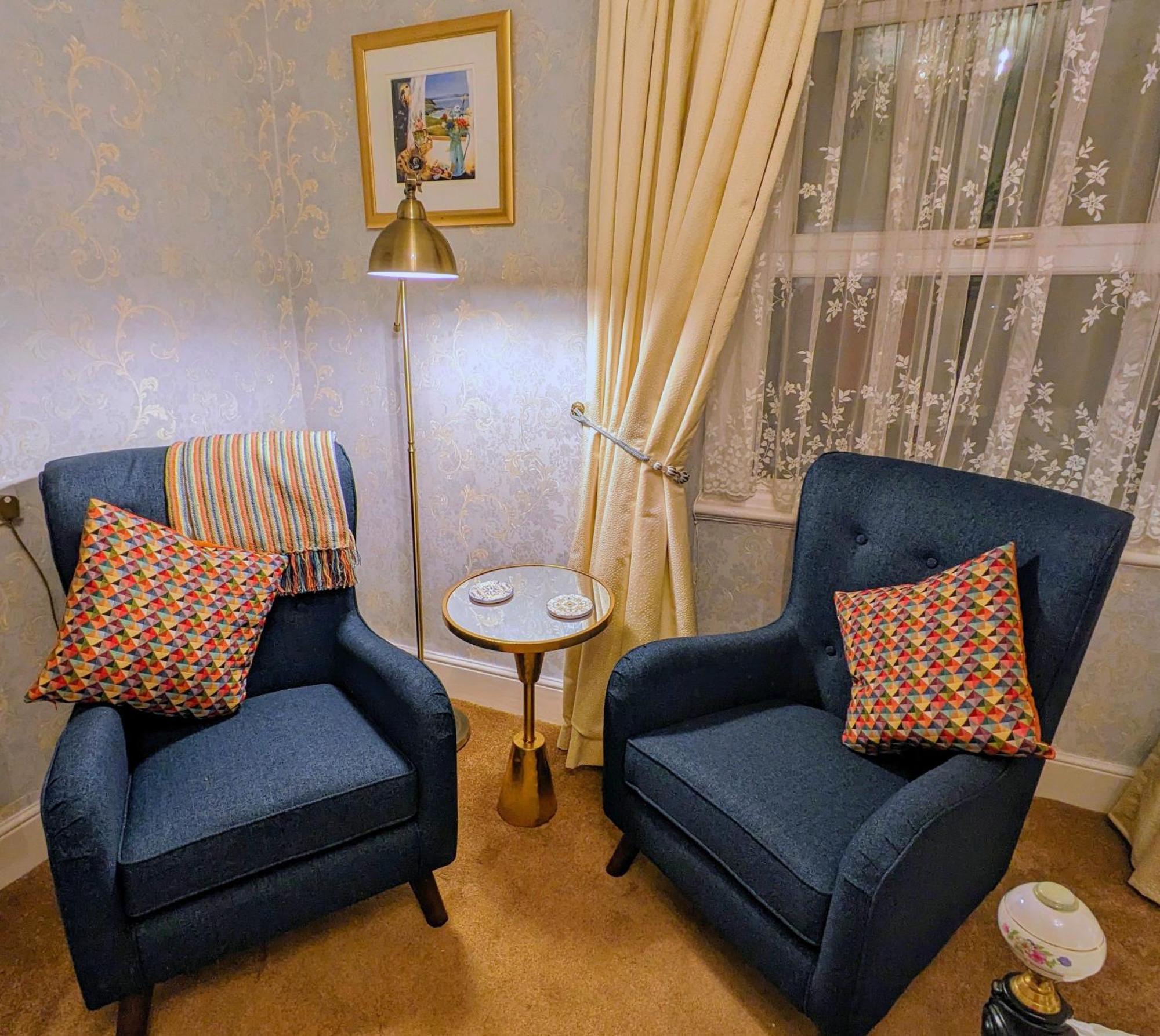 Stratford House Exclusively For Adults Hotel Ландъндо Екстериор снимка